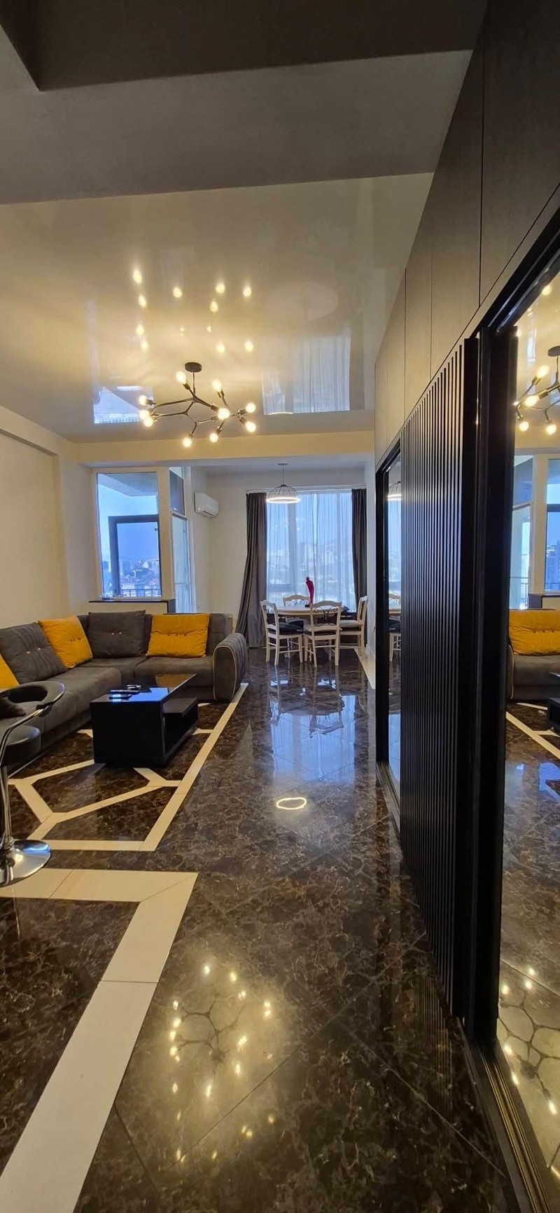 Dona Palace Ortachala: 3-Room, 80.0 M² | Korter.Ge view 1