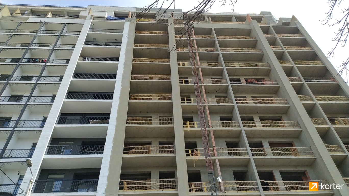 მშენებლობის პროცესი Roof Development Isani - რაკურსი 4, მარტი 2020