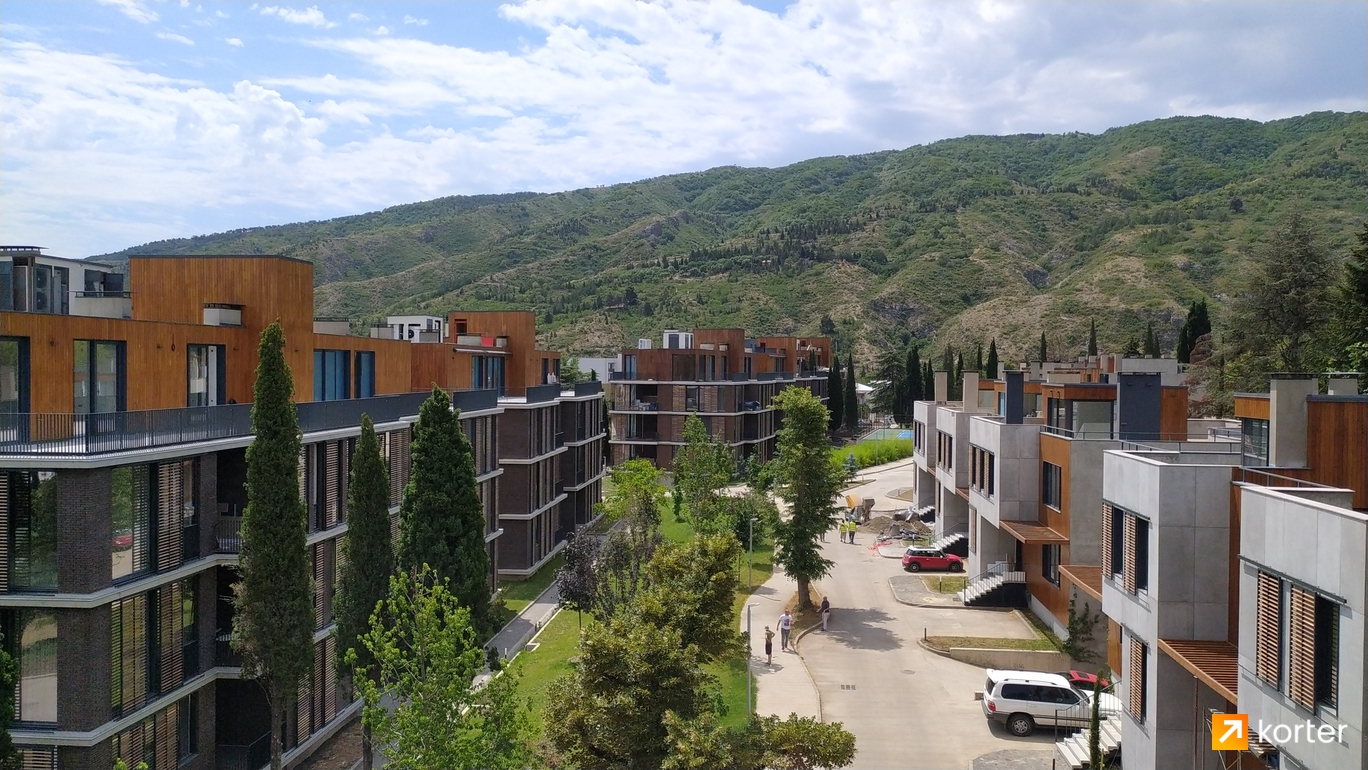 Construction progress Krtsanisi Residence - Spot 2, June 2020