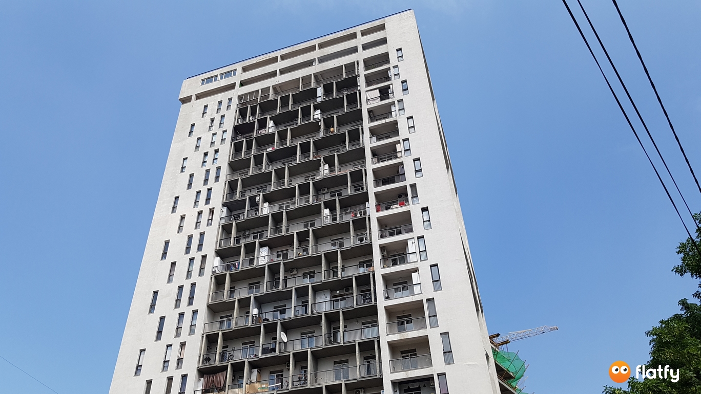 Construction progress Axis Palace - Spot 6, June 2019