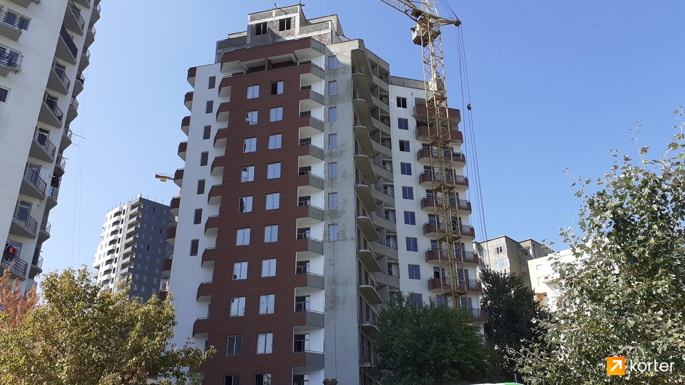 Construction progress Karkasi House on Beliashvili - Spot 1, September 2020