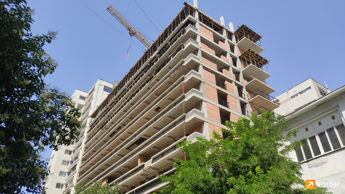 Construction progress Axis Palace 2 - Spot 7, июль 2022