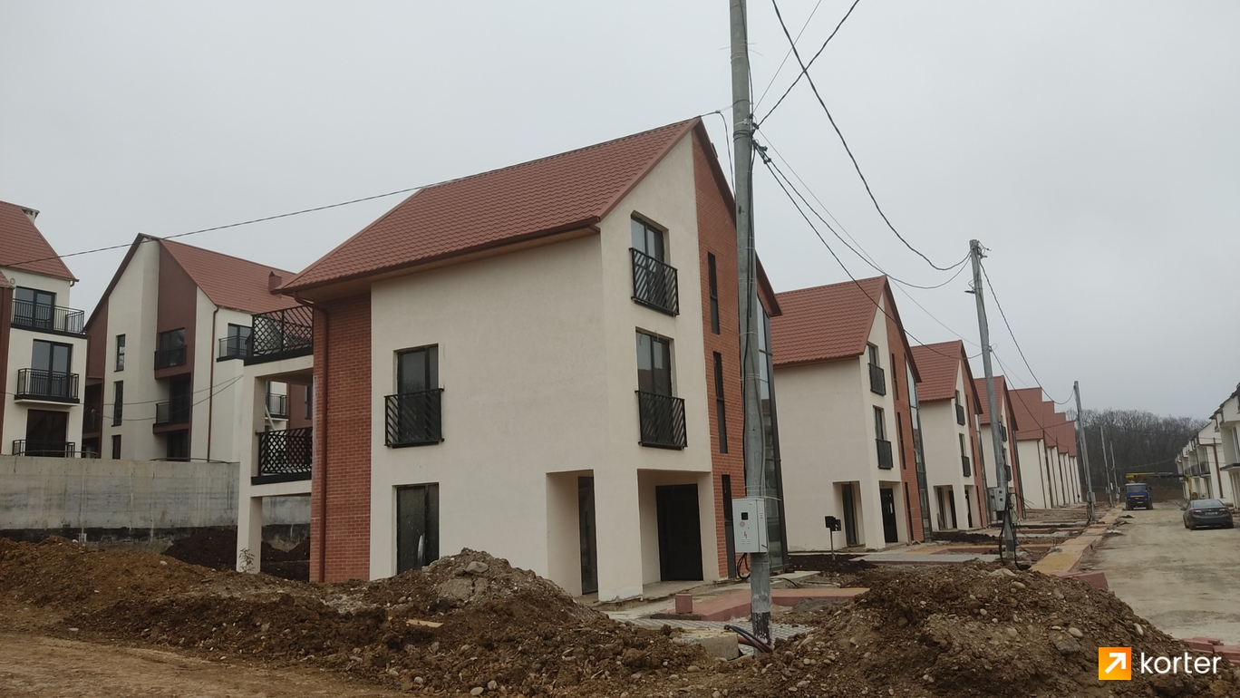 Construction progress York Town - Spot 28, ноябрь 2022