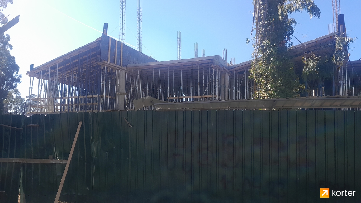 Construction progress Royal Residence Botanico - Spot 2, February 2024