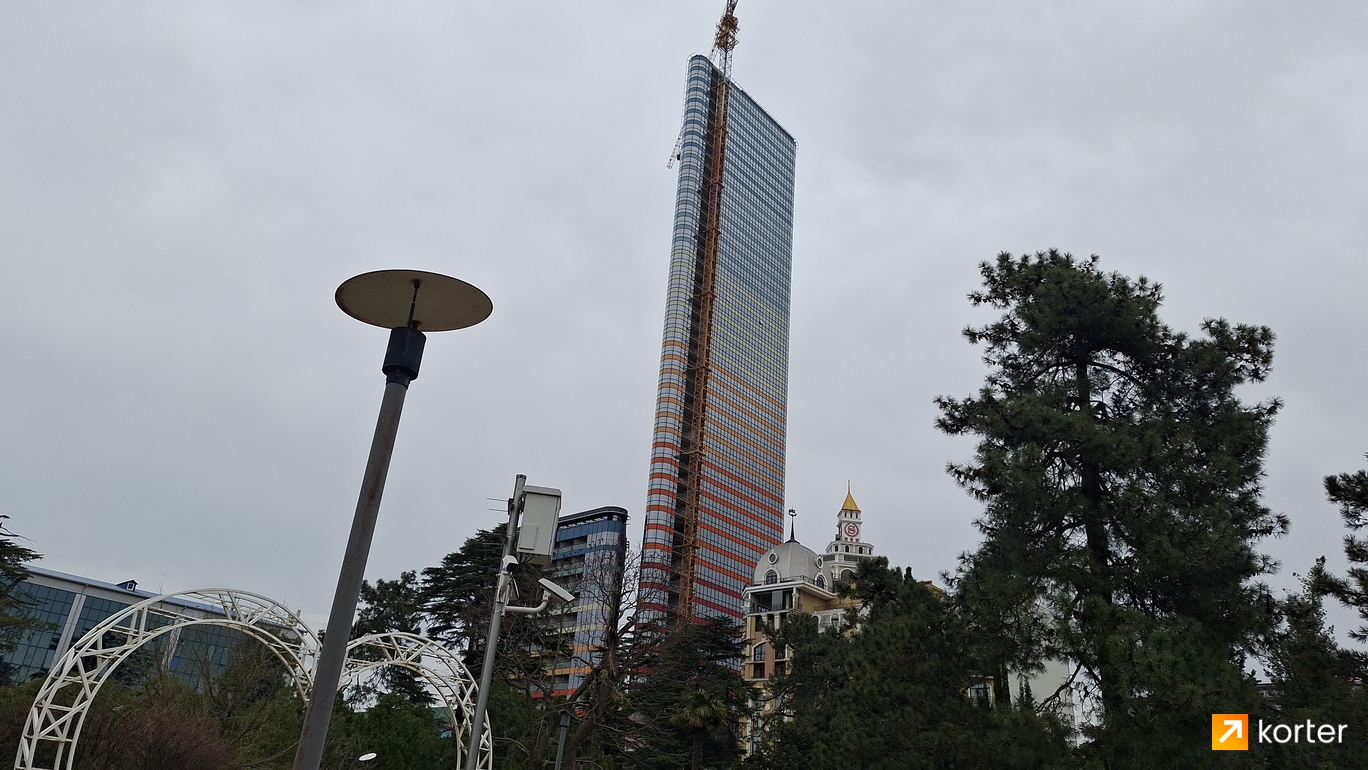 Construction progress Azure - Spot 9, март 2024