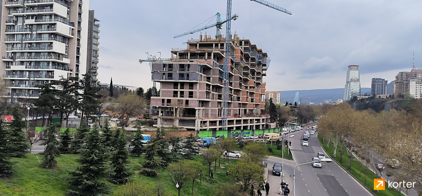 მშენებლობის პროცესი Tbilisi Terrace - რაკურსი 3, აპრილი 2024