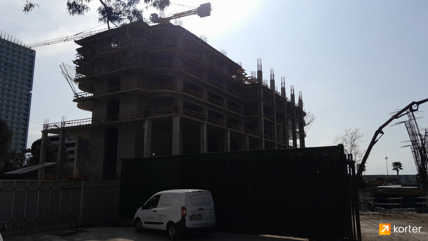 Construction progress Radisson Residences - Spot 3, აპრილი 2024