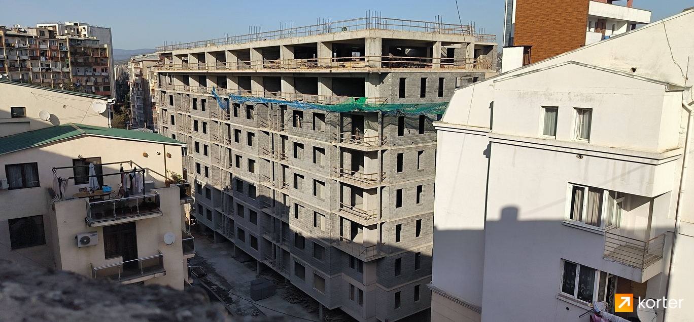 Construction progress Roof Imedashvili - Spot 4, April 2024