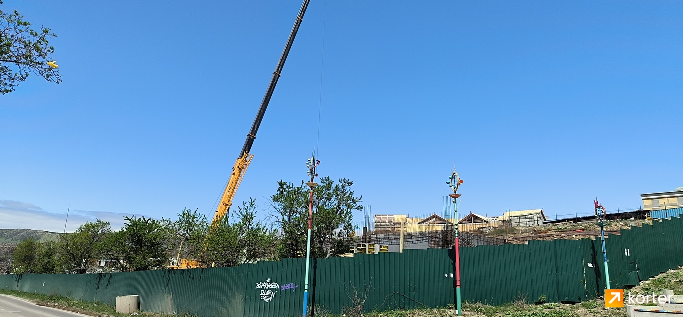 Construction progress Lisi House - Spot 1, апрель 2024