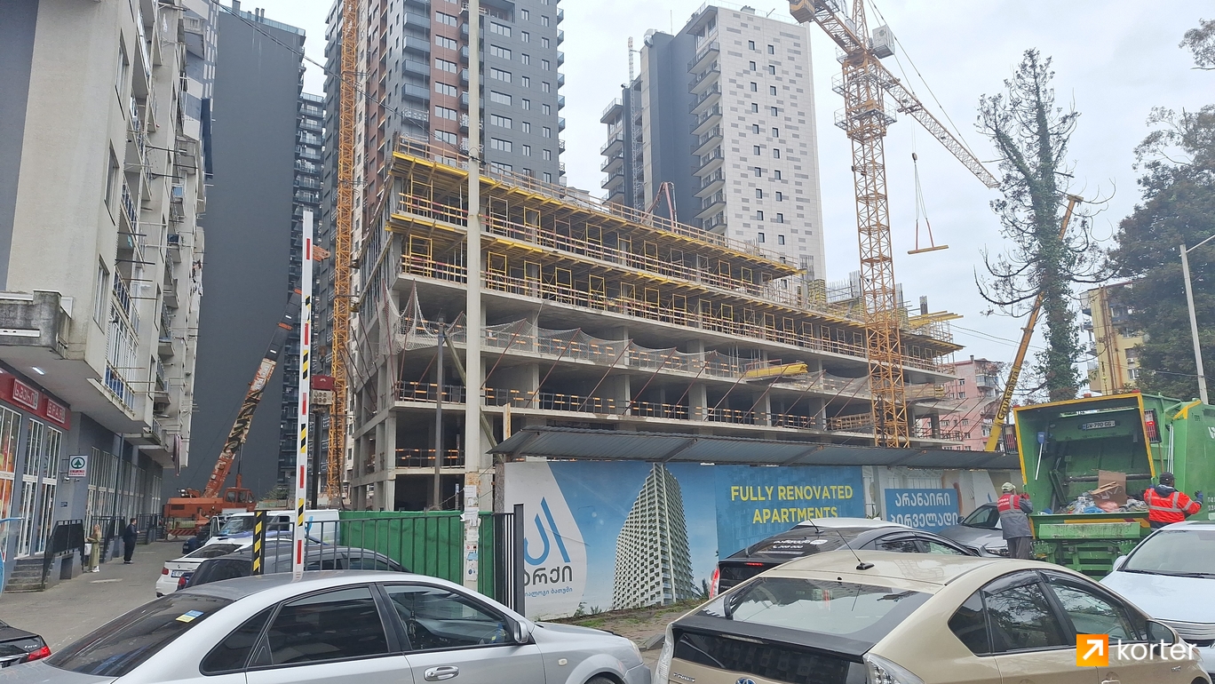 Construction progress Archi Ramada Batumi - Spot 3, April 2024