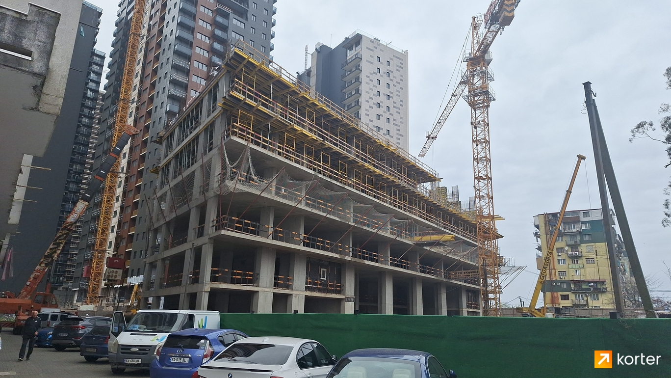 Construction progress Archi Ramada Batumi - Spot 2, April 2024