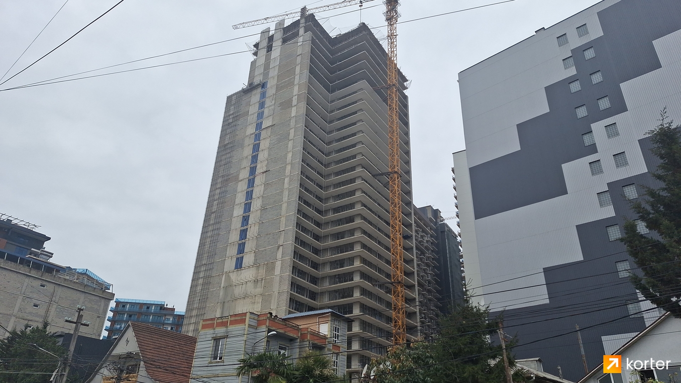 Construction progress Batumi Beach Tower - Spot 5, April 2024