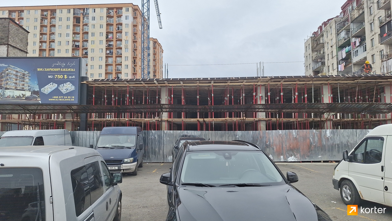 Construction progress Compact House - Spot 4, апрель 2024