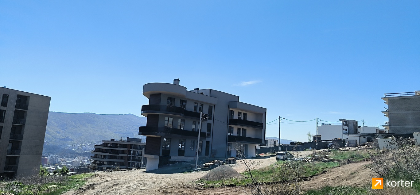 Construction progress Lisi Pines - Spot 1, აპრილი 2024