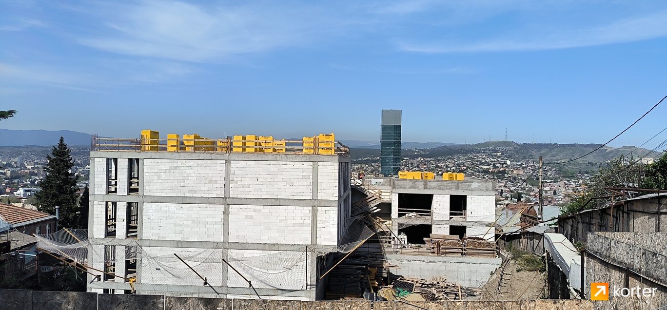 Construction progress Mtatsminda Panorama - Spot 2, April 2024