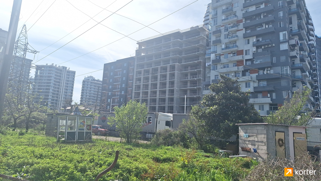 Construction progress Boulevard Residence - Spot 7, April 2024