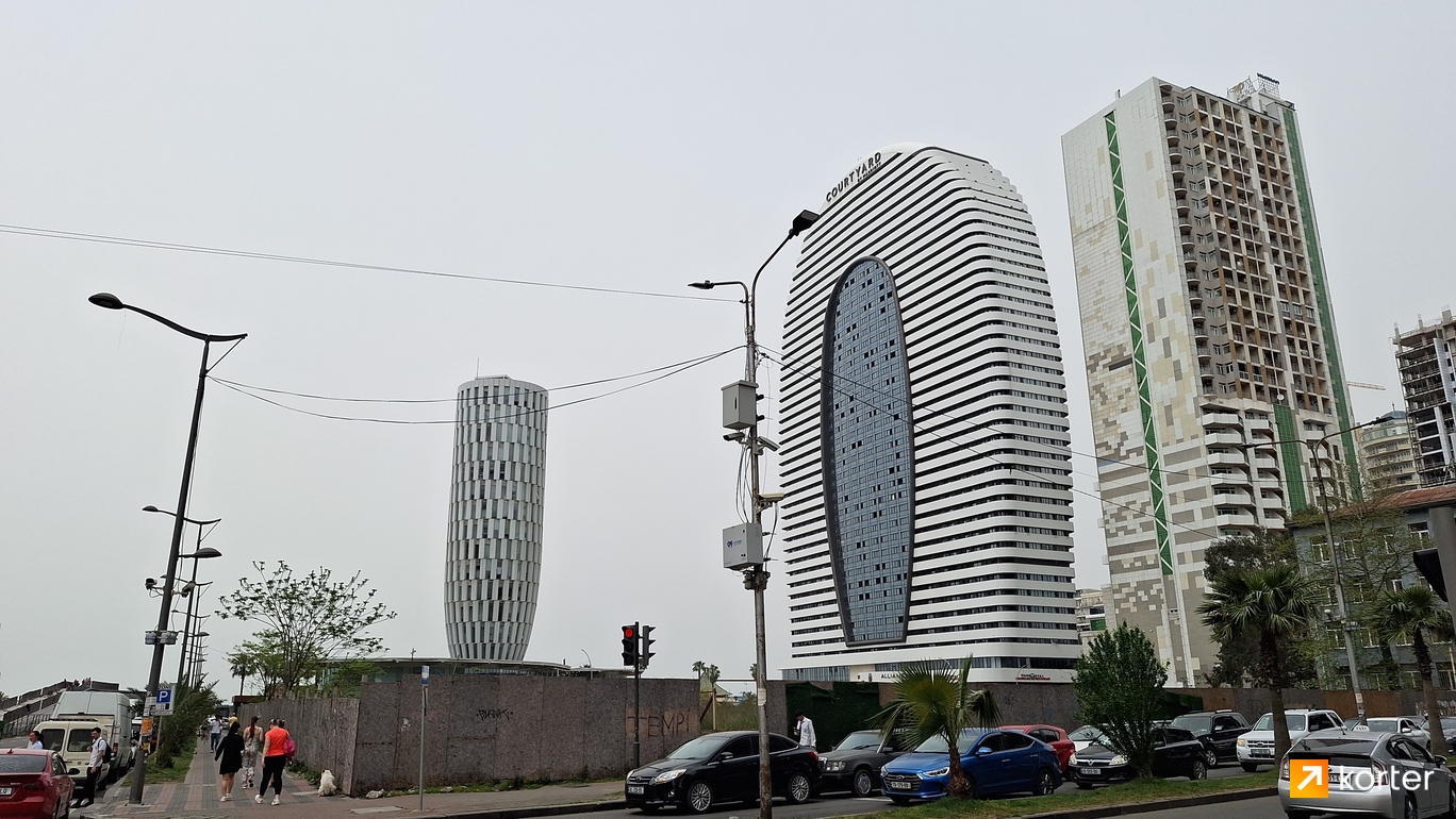 Ход строительства West Towers by Metro - Ракурс 2, апрель 2024