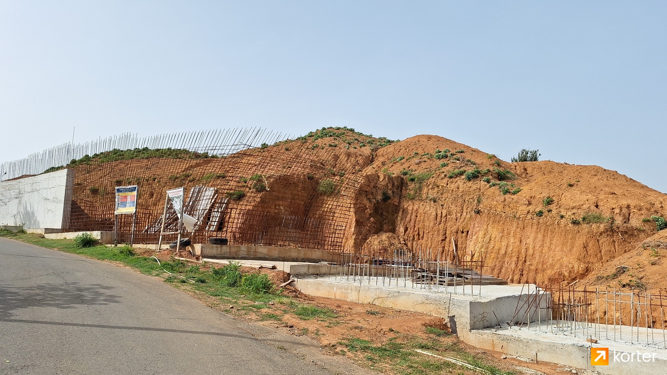 Construction progress Petra Villas - Spot 1, April 2024