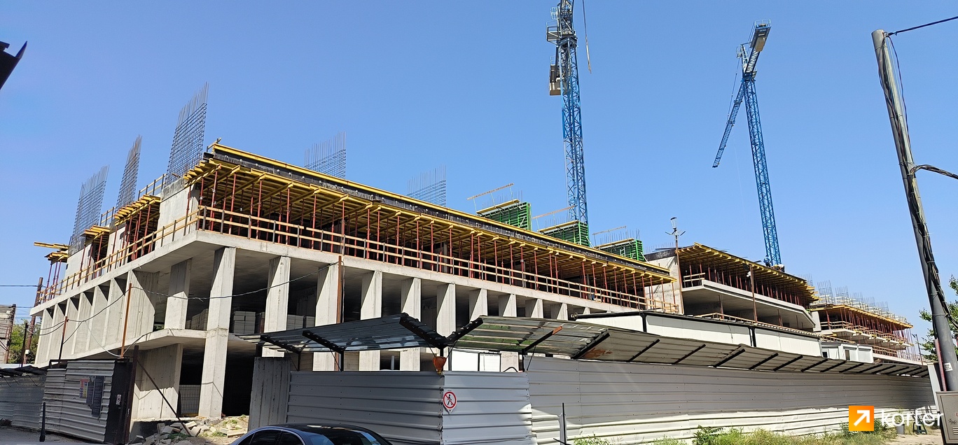Construction progress Avlabari Residence 2 - Spot 4, April 2024