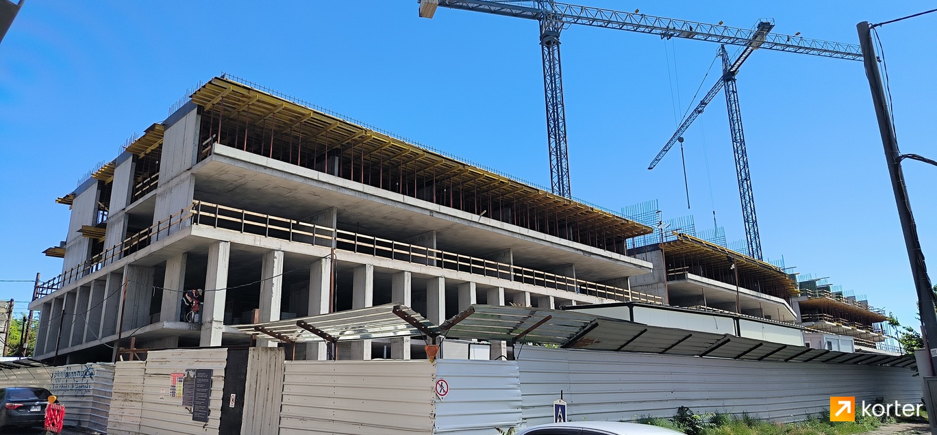 მშენებლობის პროცესი Avlabari Residence 2 - რაკურსი 4, მაისი 2024