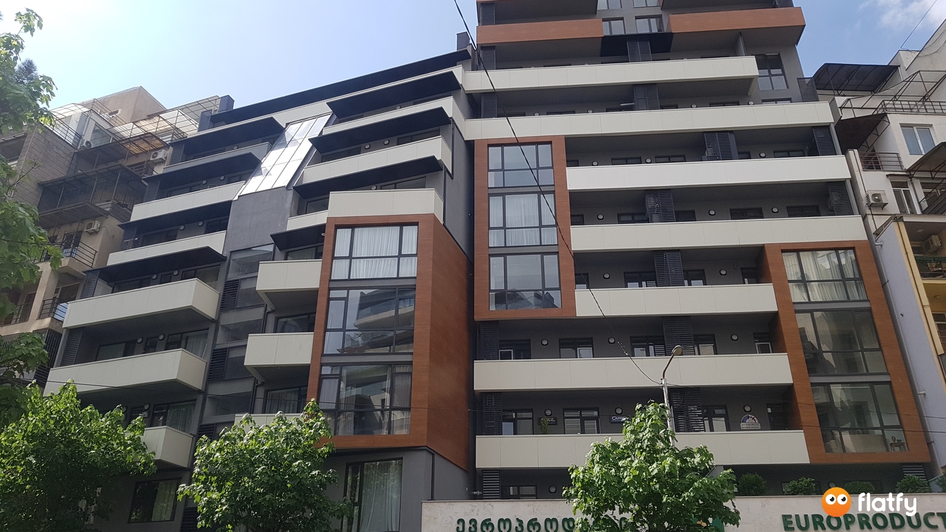 Construction progress Round Square Residence - Spot 2, май 2019