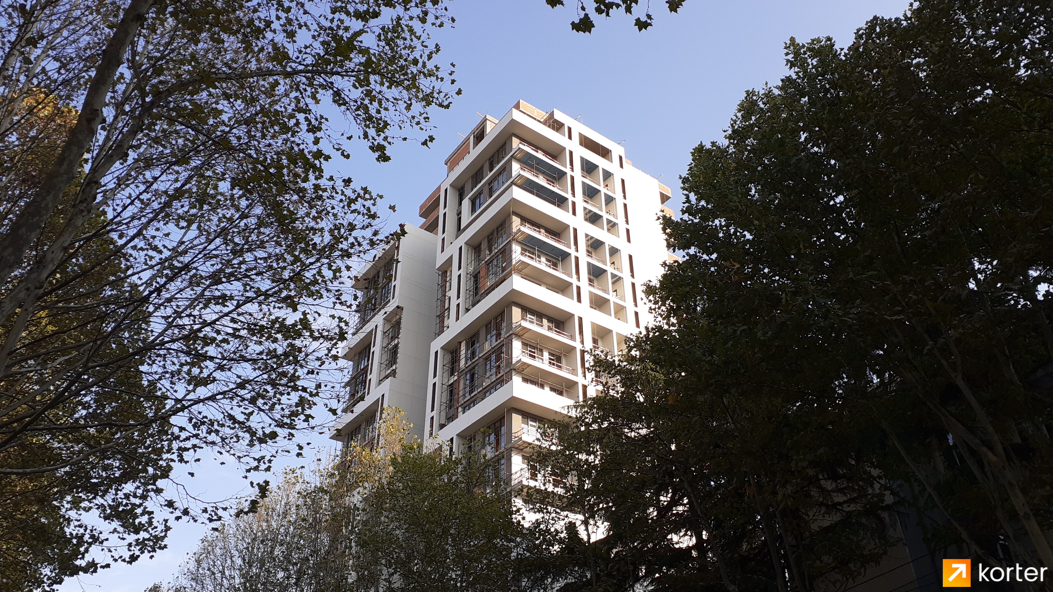 Construction progress House on Chavchavadze 30 - Angle 2, October 2019