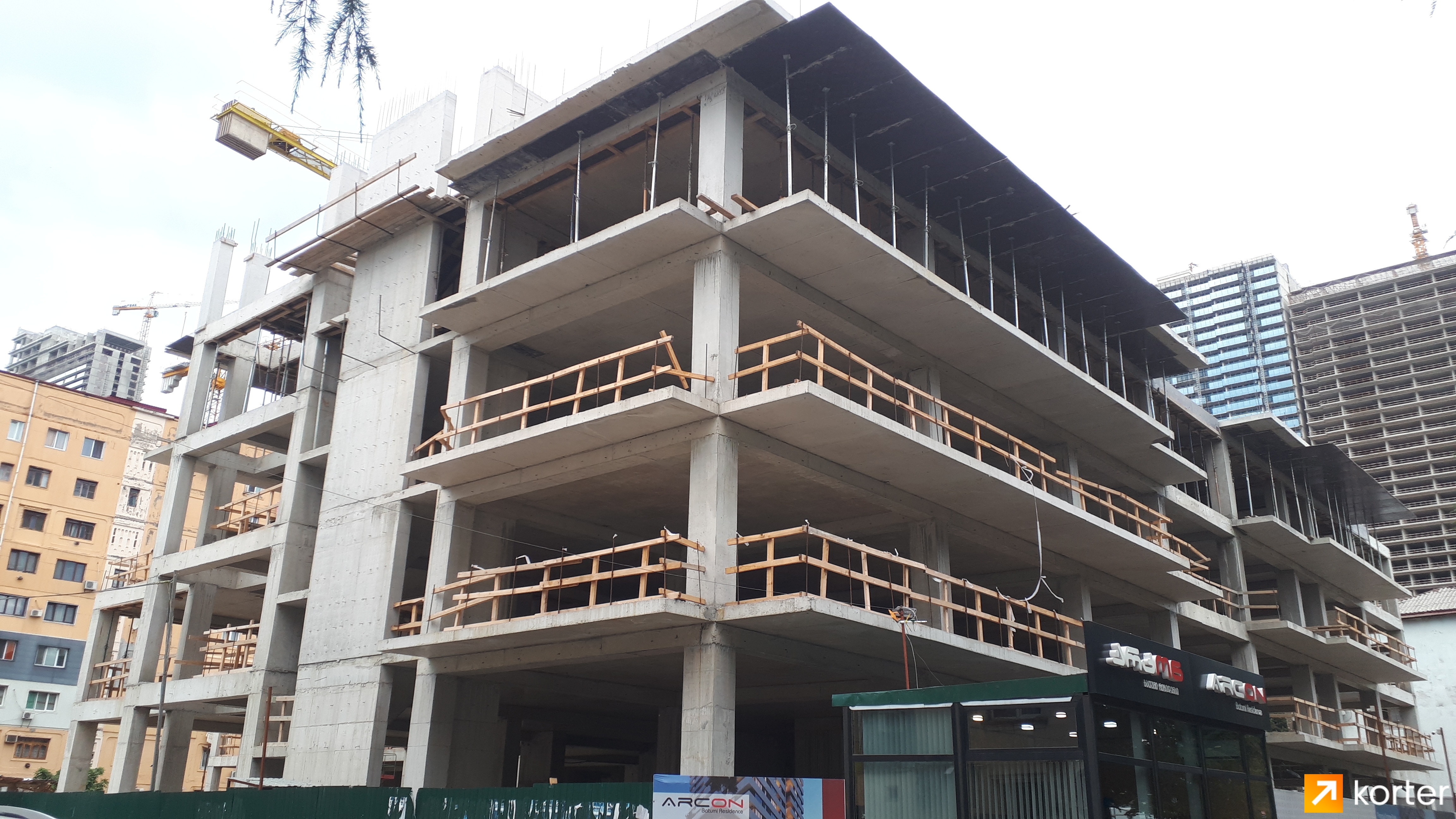 მშენებლობის პროცესი Arcon Batumi Residence - რაკურსი 1, ივლისი 2022