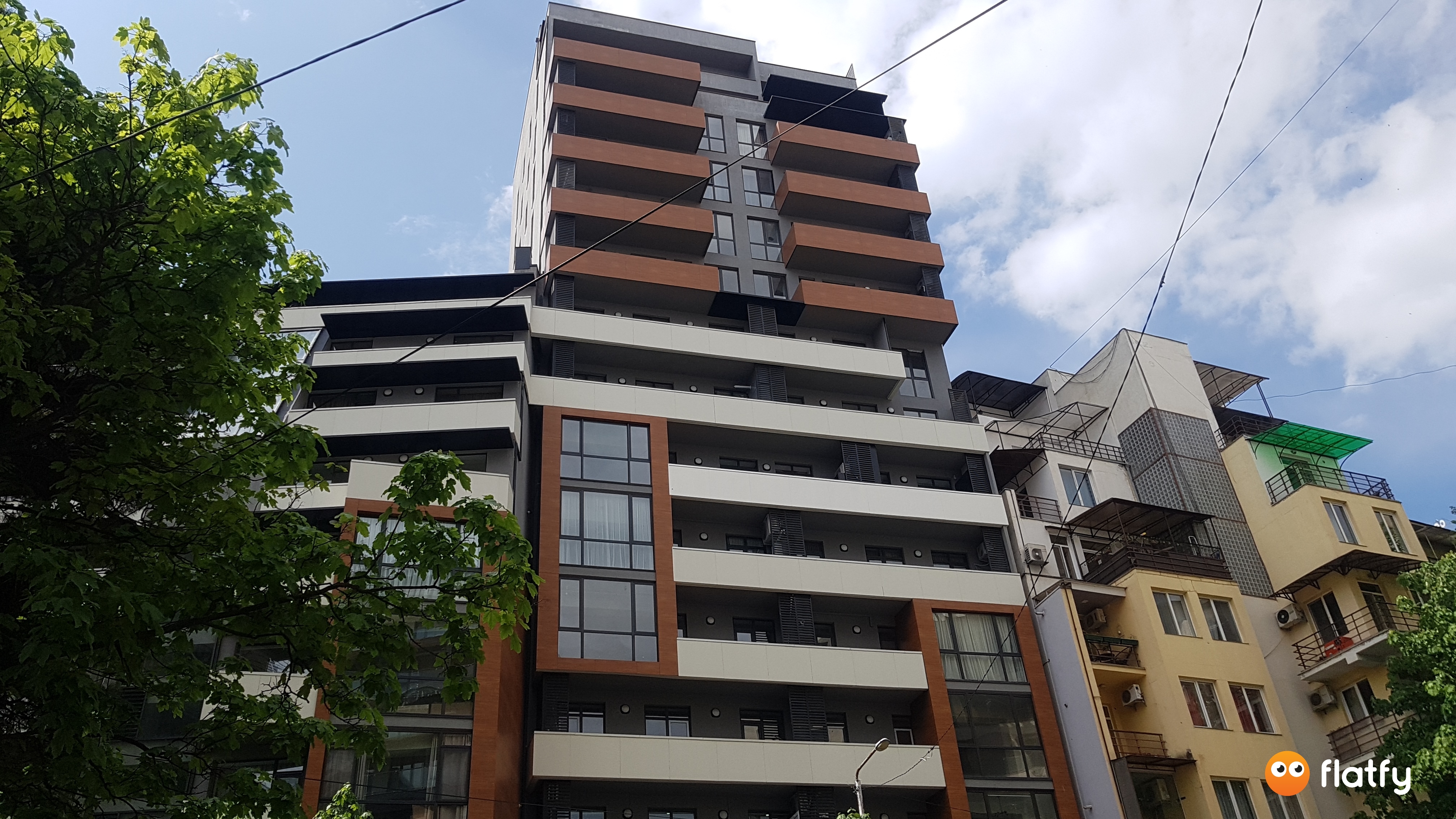 Construction progress Round Square Residence - Angle 1, May 2019