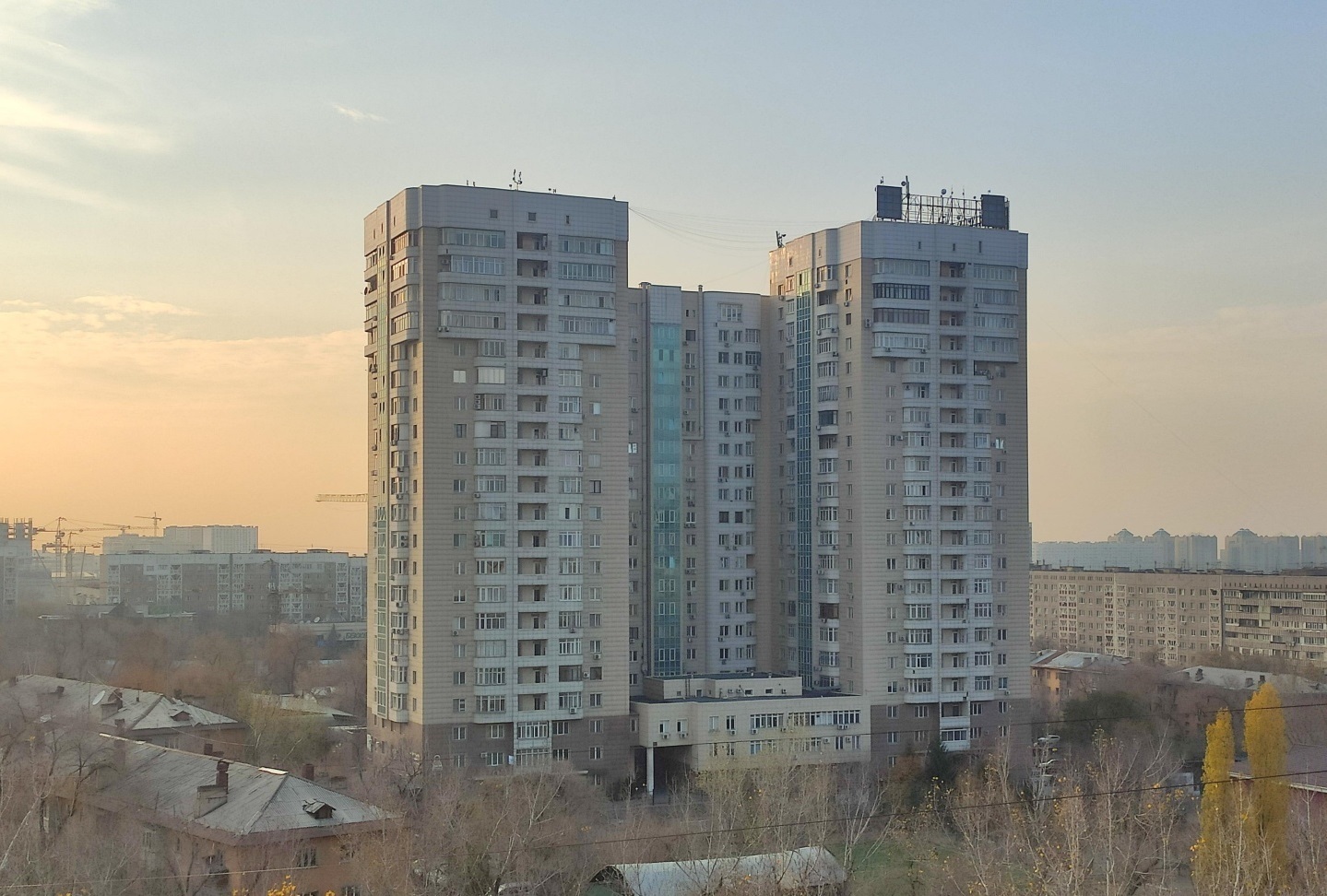 ЖК Куат на Сатпаева - Гагарина в Алматы