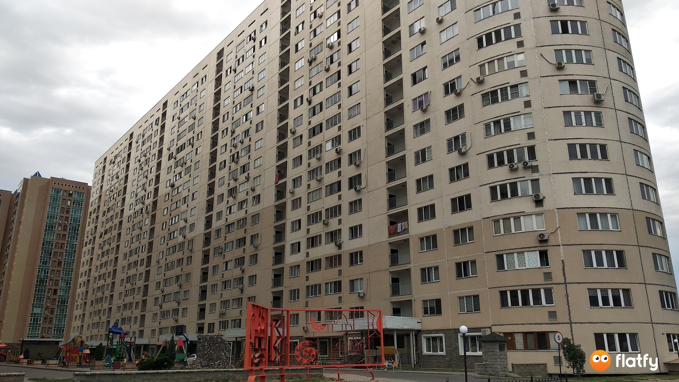 Ход строительства ЖК Алтын Булак - Ракурс 5, август 2018