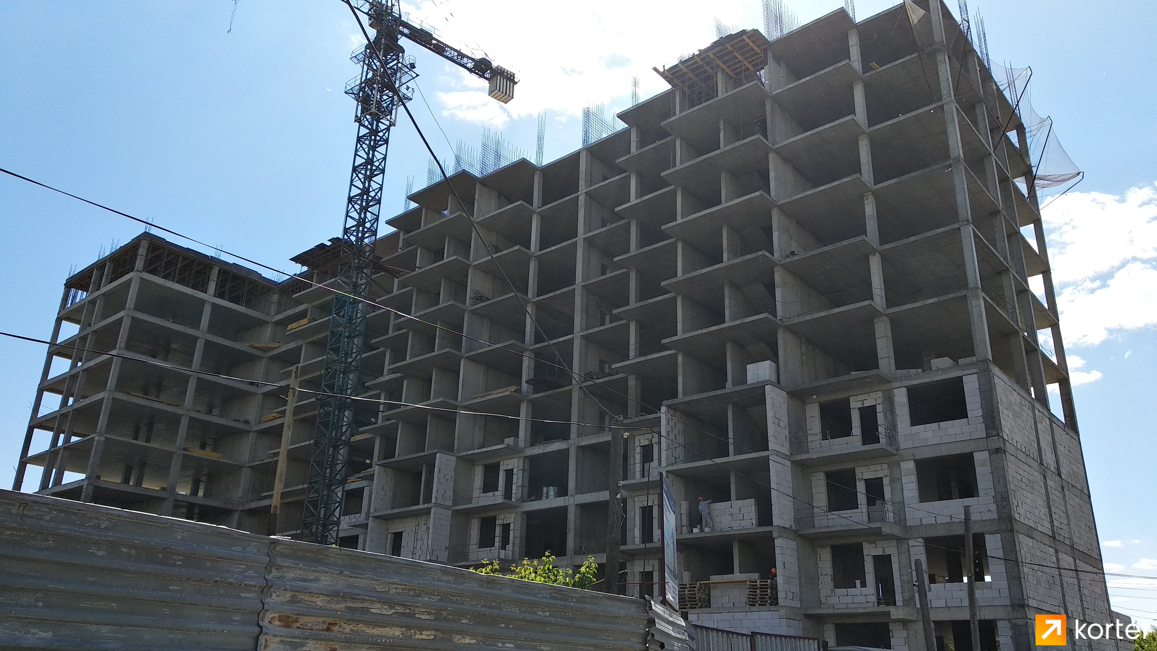 Ход строительства ЖК по ул. Валиханова - Ракурс 4, Июнь 2022