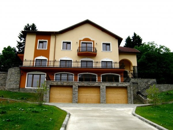 Schei Residence în Brașov