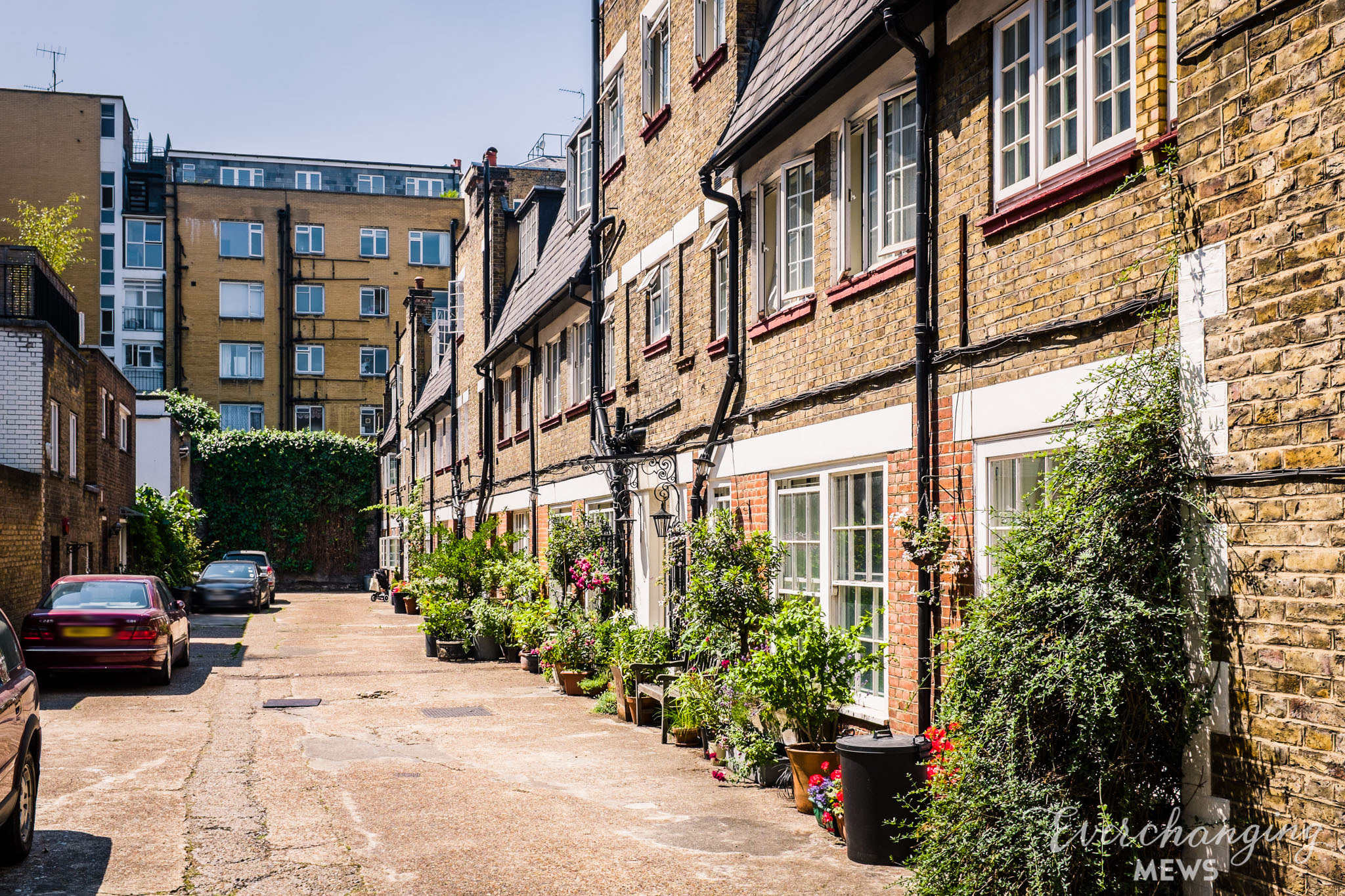 Beaumont Mews in London, image 4