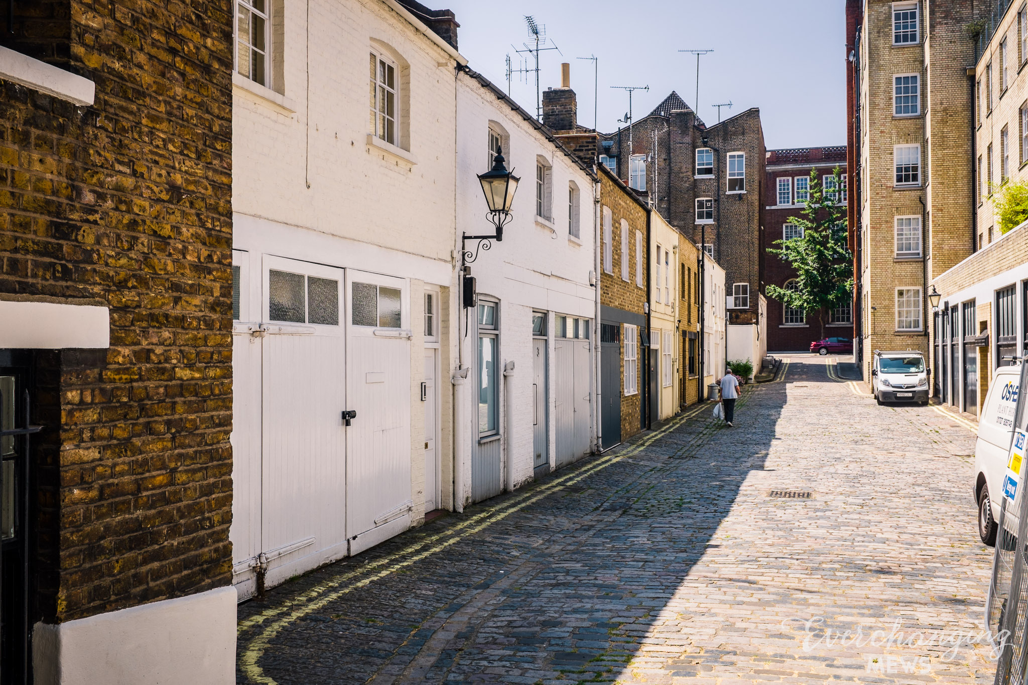 Beaumont Mews in London, image 5