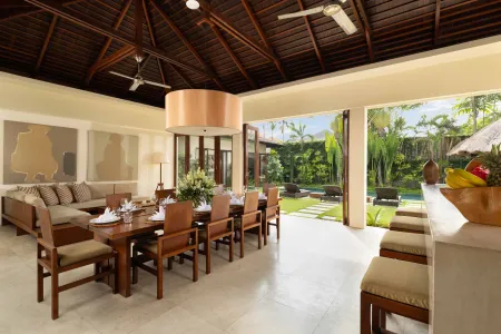 The Suar Villa Seminyak - Bali