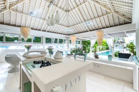 Villa Puro Blanco Canggu - Bali