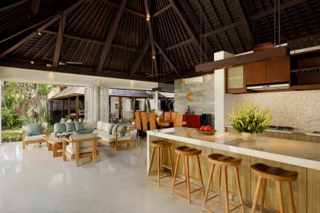 Villa Tenang Seminyak - Bali