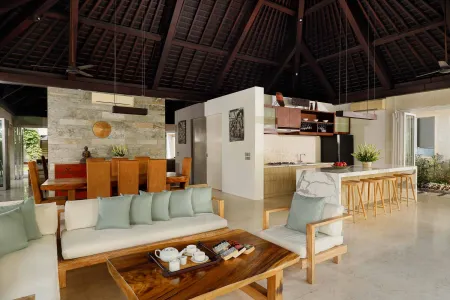 Villa Tenang Seminyak - Bali