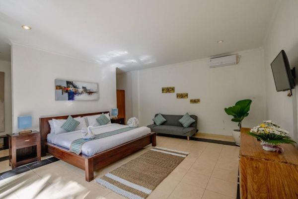  Family Friendly  Villa Alleira Seminyak 1