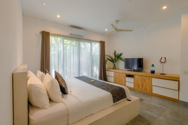  Family Friendly  Villa Becca Seminyak 4