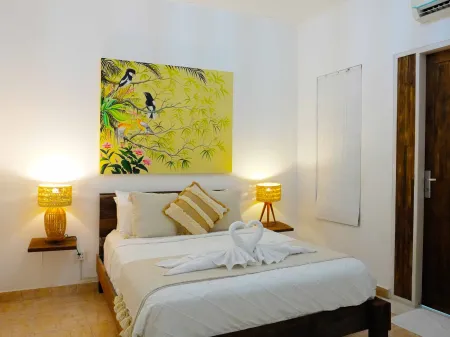 Villa The White House Seminyak - Bali