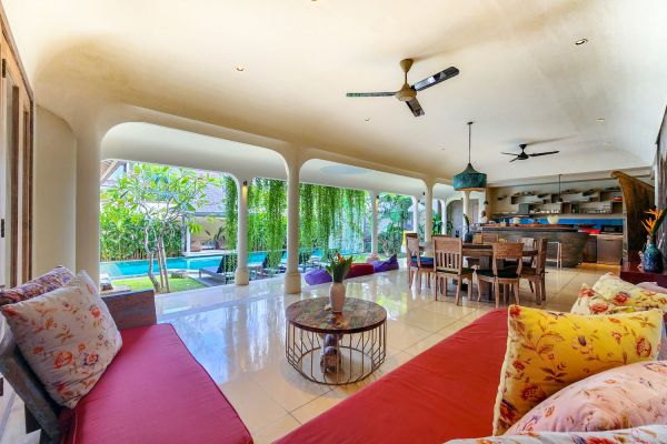 Villa Sky Li Seminyak - Bali