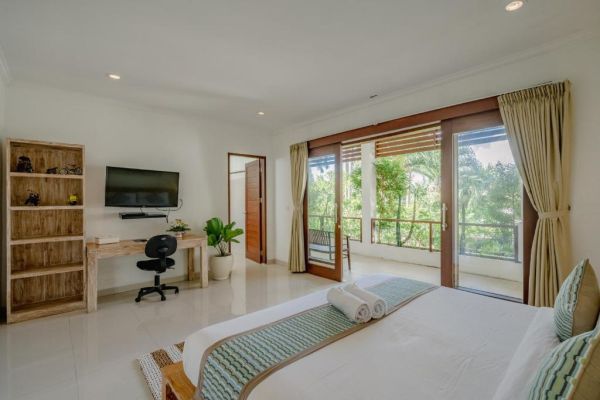  Villa Alleira Seminyak 3