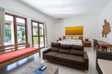 Bedroom 1 - King Size