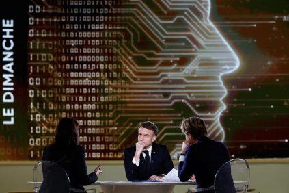 Francia anuncia 109.000 Millones de Euros en Inversiones en Inteligencia Artificial | Internacional | Noticias