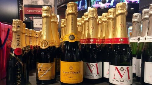 "Todos quieren hacer reservas": los estadounidenses acuden en masa al vino europeo para evitar derechos del 200%