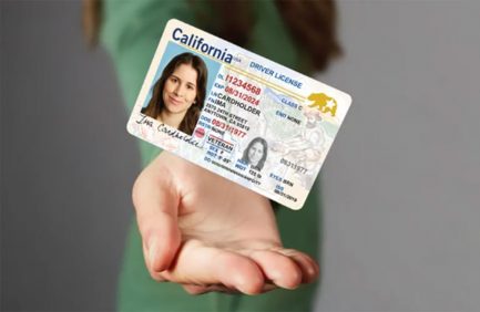 Estados Unidos Exigirá la Real Id para Abordar Vuelos Nacionales A Partir del 7 de Mayo | Internacional | Noticias