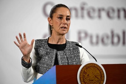 Claudia Sheinbaum Pide 'Respeto' a ee. Uu. Ante Despliegue Militar en la Frontera | Internacional | Noticias