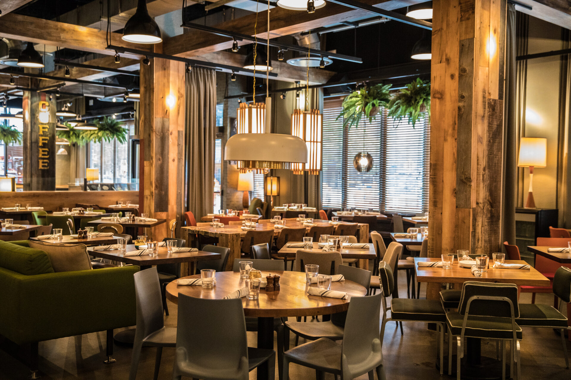 Photo of Beatrix Fulton Market dining room