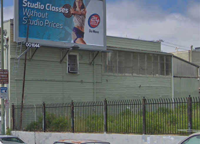 Oakland, 5400 Bancroft Avenue, 94601 - Fairfax Business - Potential Art / Mural Site | Beautify
